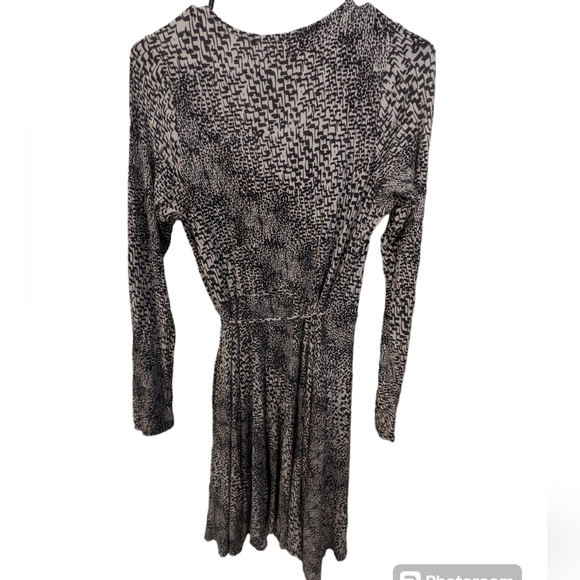 41 Hawthorn Midi Long Sleeve Real Wrap Dress Black Geometric Print Sz Medium - Picture 2 of 8